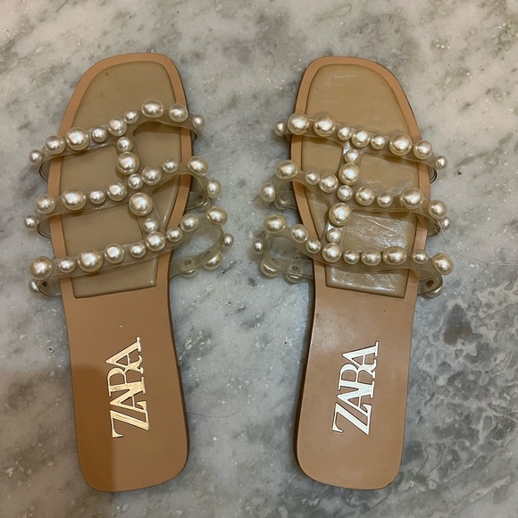 Zara Shoes - Zara beaded flats, size 40